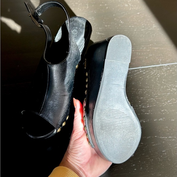 Chunky Opened-Toed Platform, size 6 - Picture 5 of 8